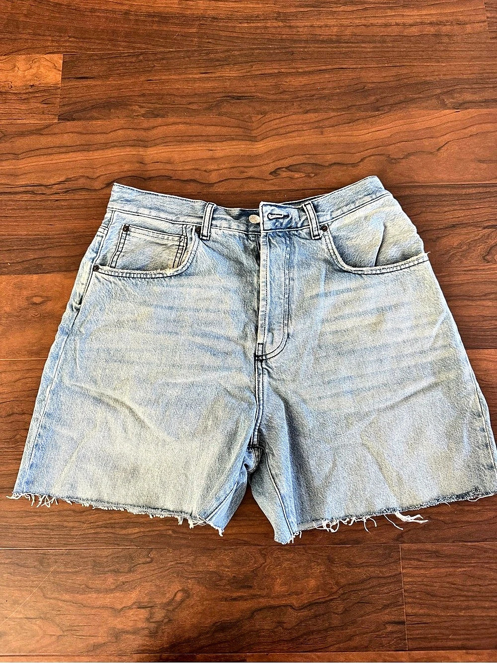 Zara Men’s Denim Jean Shorts
